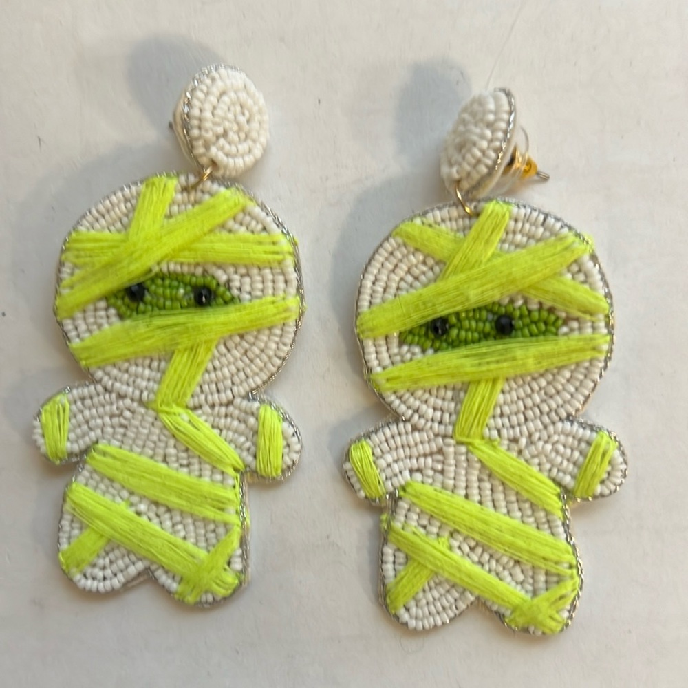 Halloween! - Fall Mummy Beaded Dangle Earrings NWT - (#0161)